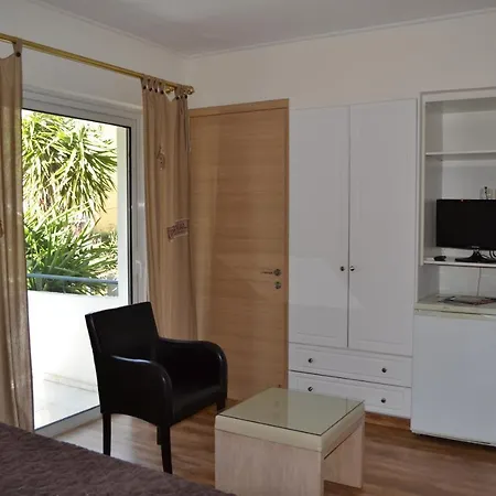 Rivitel Marousi Aparthotel *